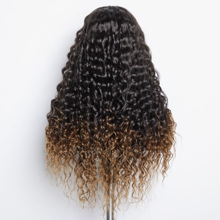 Long wig featuring a luxurious 22-inch length